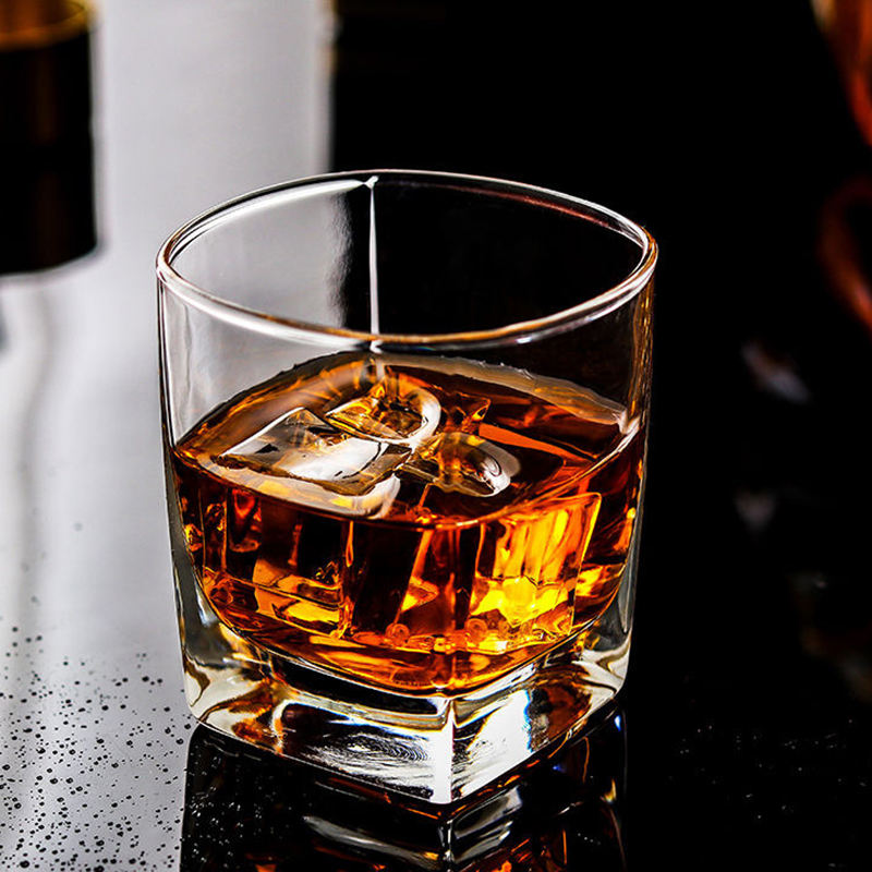 Wine Whiskey Beer - 235 ml 4 stücke Set Bier